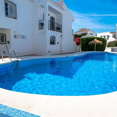 Pinos 2 Menyber Dom wakacyjny Nerja